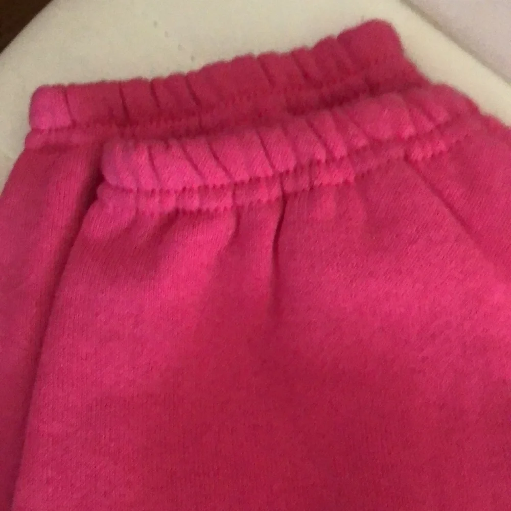 New sweatpants by Lee Apparel pink elastic waist and bottom cuff - Picture 4 of 13